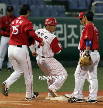 '3루 주자가 두명!'