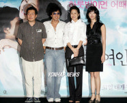 홍상수 감독의 신작 ‘해변의 여인’