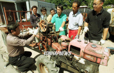 영농기 앞둔 농기계 수리