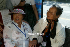 의병장 손녀 허위선생 묘소 참배