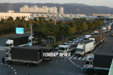 주차장된  현대자동차