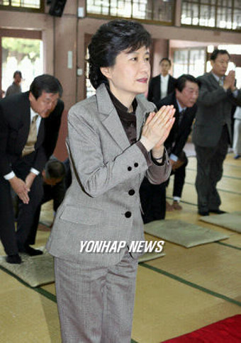 박근혜 전 대통령, 부산·울산·경남 지역 방문 마무리…김문수 후보 지원 강조