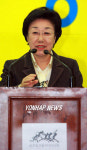 축사하는 한명숙 총리