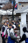 도심 속 달동네 사랑의 연탄배달