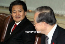 포스텍 설명듣는 정동영 전 의장