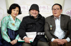 영화 ‘어머니는 죽지 않는다’의 주인공들