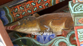 불국사에 황금돼지 숨어있네