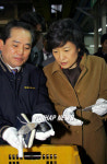 창원 산업단지 방문한 박근혜
