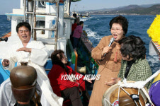바다에서 맞이하는 서귀포의 봄