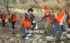 서초구 명예행정관 새봄맞이 자원봉사 활동 실시