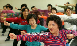 봄 나른함은 한방기공체조로 해소