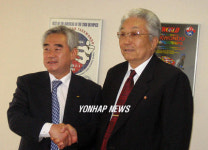 장웅 ITF 총재, 세계태권도연맹 방문