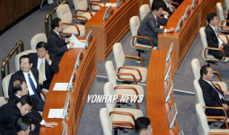 왼편으로 자리를 옮긴 열린우리당