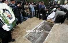 FTA반대 분신 故허세욱씨 안치