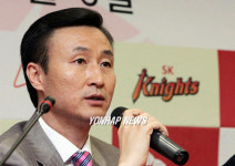 SK 나이츠 사령탑 맡은 김 진 감독