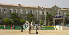 <거제 읍사무소.초등학교 근대문화유산?>