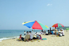 더운 날씨에는 해수욕장이 최고