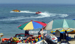 더운 날씨에는 해수욕장이 최고