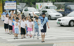 송파구, 이제는 우측으로 걷자 교통안전 캠페인