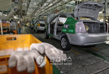 <현대차지부 파업에 시민.협력업체 허탈>