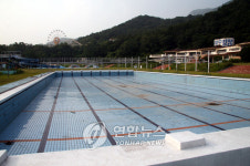 <투자냐 폐쇄냐 기로 선 김해 가야랜드>
