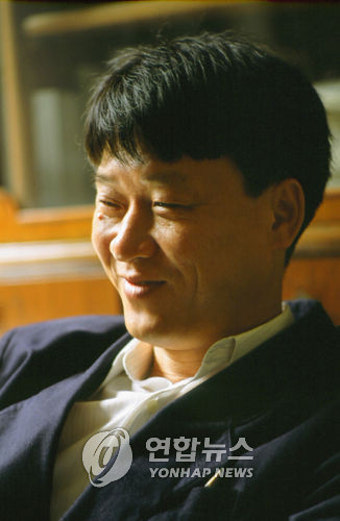 가수 김민기, 대한민국 음악계의 중요한 역할을 한 인물로 추억됩니다