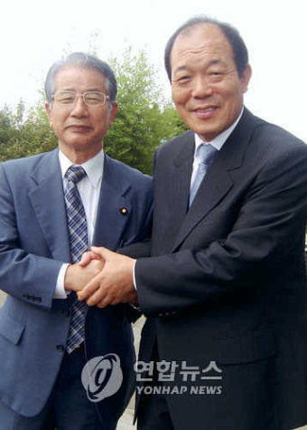 <사람들> 십자가대행진 김영진-도이 류이치