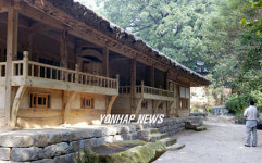 복원마친 예산 수덕사 `수덕여관