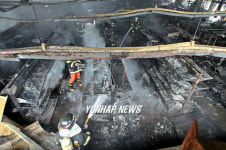 잿더미로 변환 제주시 홍마트