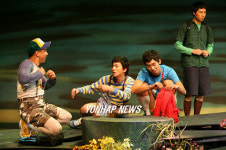 나쁜자석, 두산아트센터 Space111 연극 개관작으로