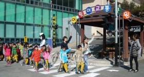 <카메라뉴스> 경찰서 어린이 교통공원 인기