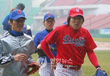 <빗속에서 뜨거웠던 첫 농아인 야구대회>