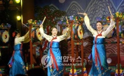 <전남도립국악단 파리공연..엑스포 표심 유혹>