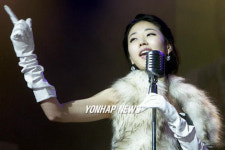 영화배우 김사랑, 노래 실력도 수준급!