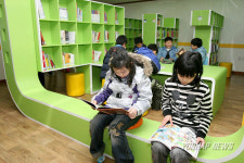 반딧불 작은 도서관