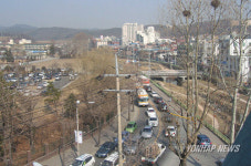 확장예정인 수원시 광교산 가는 길