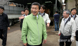 손학규 대표 축산물공판장 방문