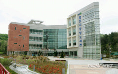 군포 중앙도서관 개관