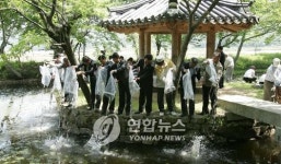 <고성군, 미꾸라지로 생명환경농업 실천>