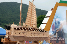 모형으로 제작된 3층 거북선