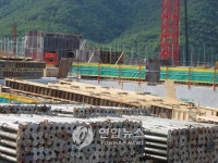 울산항 물류 중단..공단 올스톱 초읽기(종합)