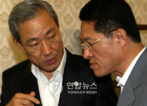 (주)JS일인자정식품 | 정 농림수산식품부장관과 김 통상교섭본부장