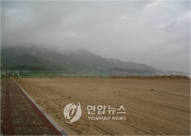 금강산 해수욕장 관광통제 펜스