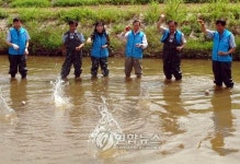 양주 신천 미생물 흙으로 수질개선