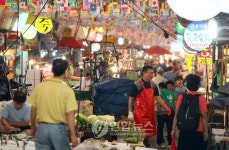 추석 대목 경기 실종된 재래시장