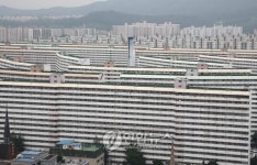 <금융위기 한달> ④부동산시장도 `꽁꽁