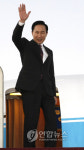 귀국길 오른 이 대통령