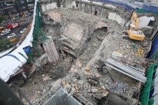 강남 나산 백화점 붕괴