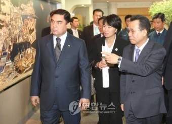 현대중공업 방문한 투르크메니스탄 대통령