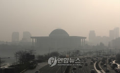 여의도, 위기의 안개가 걷힐 날은